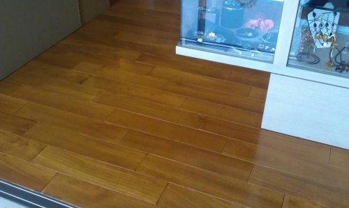 日月潭雲品酒店示範餐廳木地板清潔保養新工法