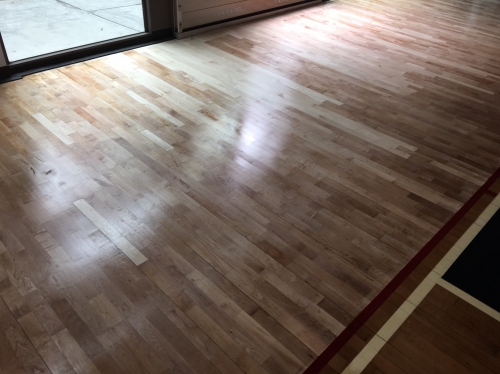 新店高級中學 - 運動木地板修復保養