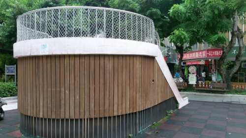 台北市永康公園-戶外木製品保養