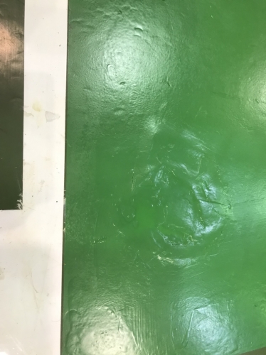 學校 彈性運動地板 - 破損修補上漆